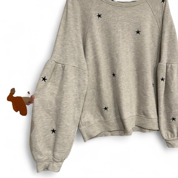 Lovestitch Embroidered Star Balloon Sleeve Sweater Medium Gray - Picture 2 of 5